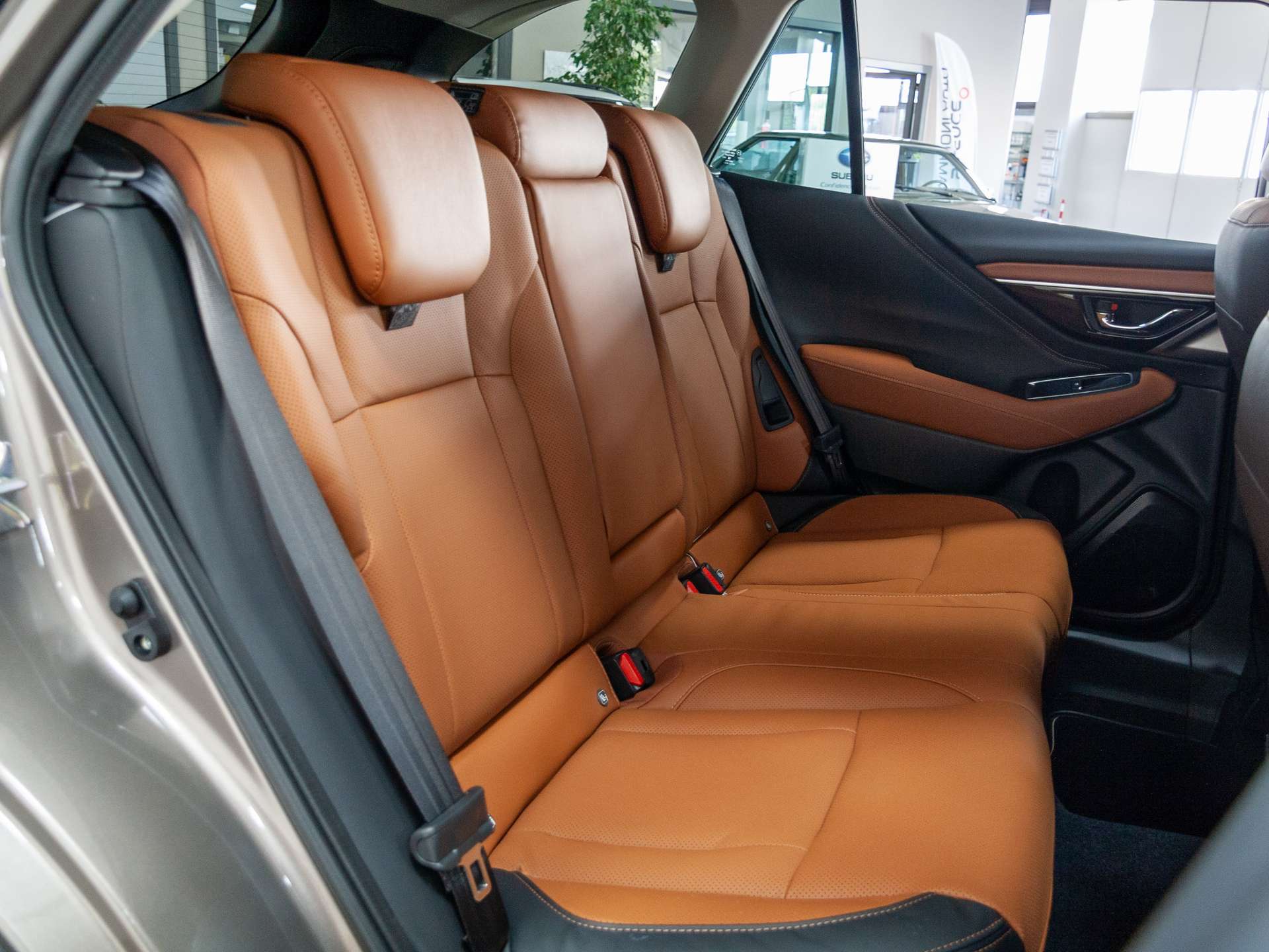 Subaru OUTBACK  PREMIUM 2.5 GPL MODEL