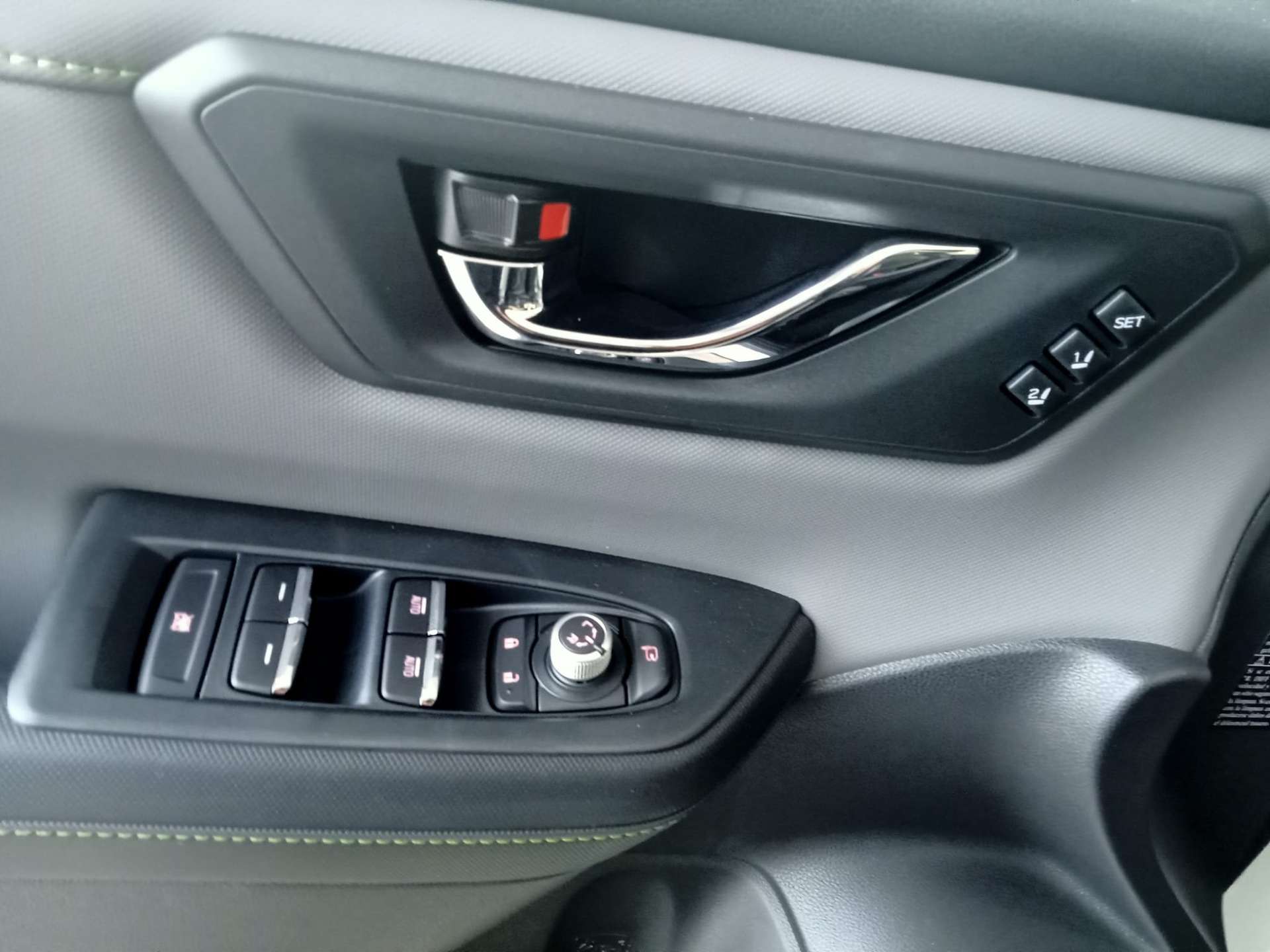 Subaru Forester  2.0 e-Boxer MHEV CVT Lineartronic 4dventure